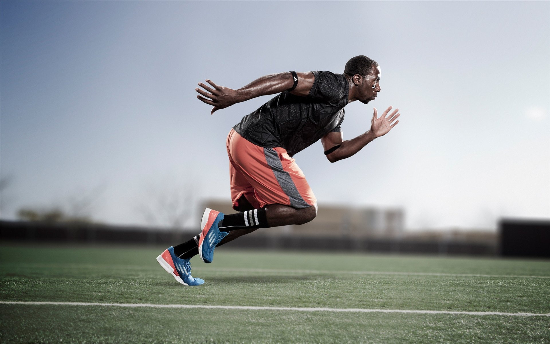 “篮球+心理健康”新项目激励青少年健康成长，论述篮球对大学生心理健康的积极影响