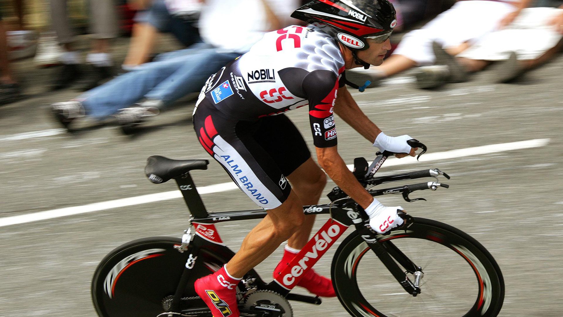 马德里德比的历史与未来：谁才是真正的王者？，马德里德比哪个台直播